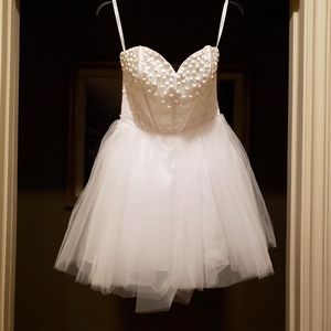 Sherri Hill white strapless cocktail dress
